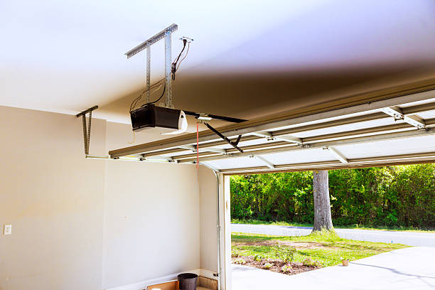 Top rated local Garage Door Roller Replacement specialists in Perry, KS